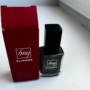 Avon FMG Glimmer Nail Lacquer - Black
